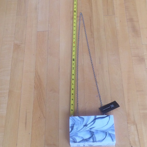 NWT Beautiful Acrylic Marble Pattern Clutch Evening Bag Casual Purse With Chain - Picture 8 of 16